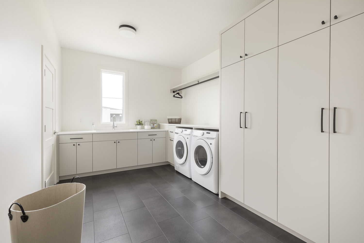 lotteryhome-photography-edmonton-12