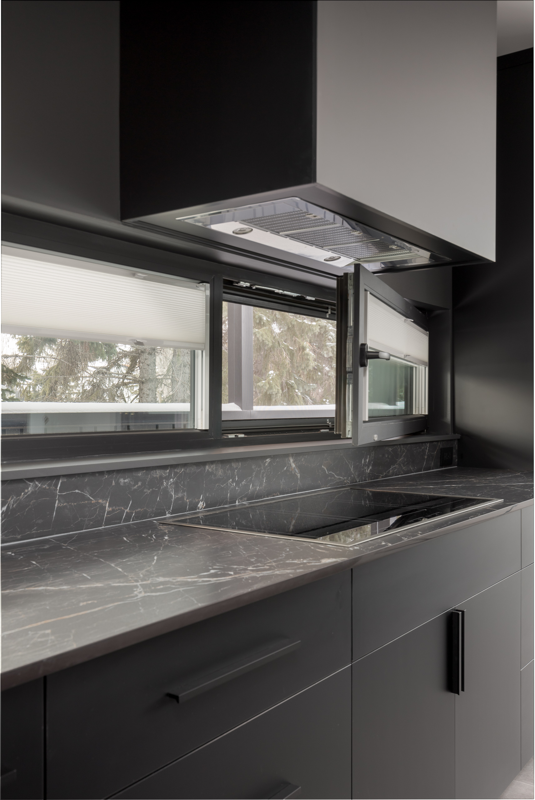 rescom-builds-8815-142-st-nw-edmonton-6